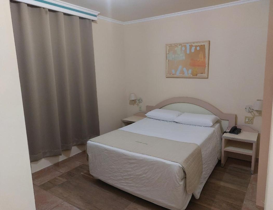 Prince Hotel ريبيراو بريتو المظهر الخارجي الصورة