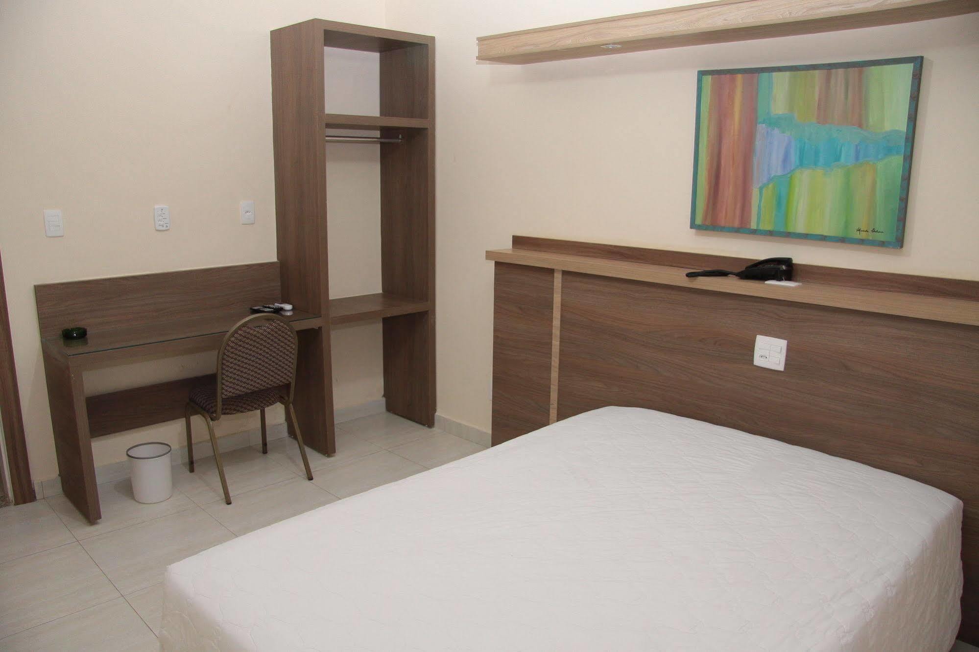 Prince Hotel ريبيراو بريتو المظهر الخارجي الصورة